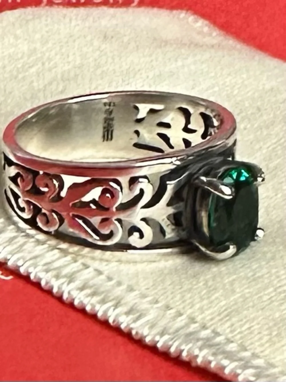 James Avery Emerald Adoree ring size 8
